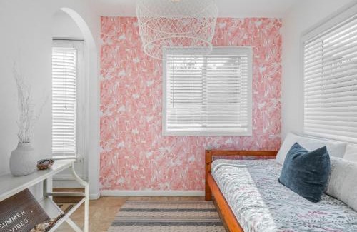 Topsail Beach House | The Pink Flamingo