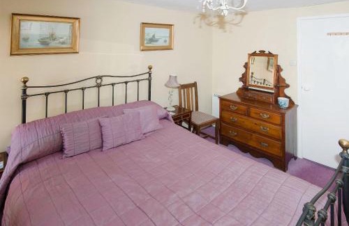 Holt House | The Plover - Ukc2845