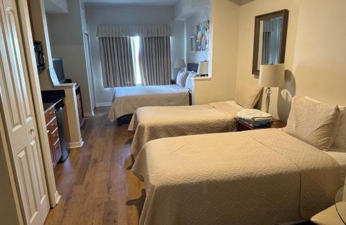 Florida Center Apartment | The Point Hotel & Suites - 705H Luxury - Pool view - Close to Universal