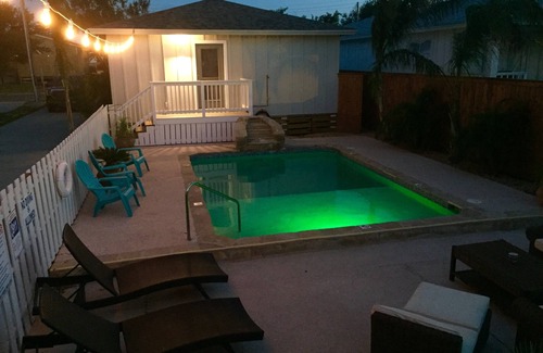 Old Town House | The Pool House located in Coveted Old Town Without Pool