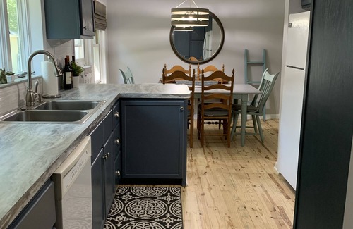 Higgins Lake House | The Post Office Cottage