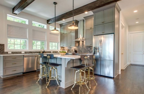 Shelby Hills House | The Presley - Rooftop Hot Tub & Fire Pit with Views