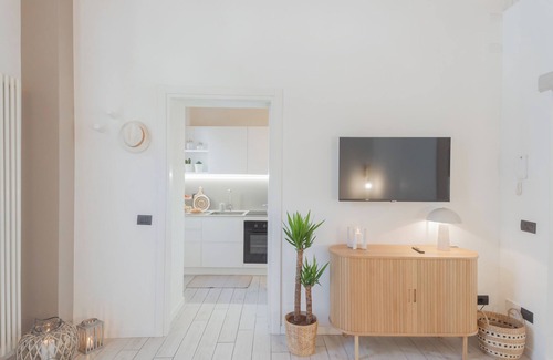 Como Apartment | The Printers Home by Rent all Como