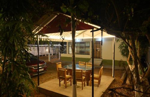 Sualkuchi Villa | The Q3 Inn