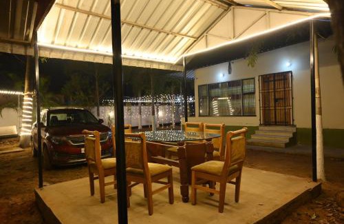 Sualkuchi Villa | The Q3 Inn