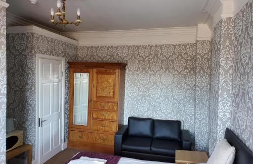 Acomb Hotel | The Queens Arms Hotel Acomb