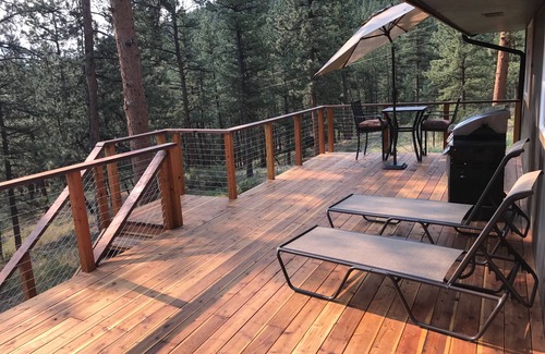 Bailey House | THE RÛSTIC MOUNTAIN HOUSE