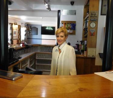 Forden Hotel | The Railway Inn