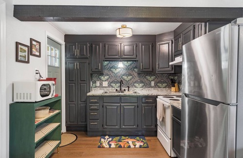 Branson House | The Raven's Roost Lake View Retreat 3bd 2ba