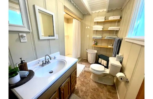 Twain Harte Cottage | The Red Door Cottage!