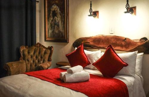 Tzaneen House | The Red Oak Guesthouse