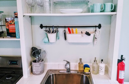 South Redlands Apartment | The Redlands Guesthouse: Historic District/Pool