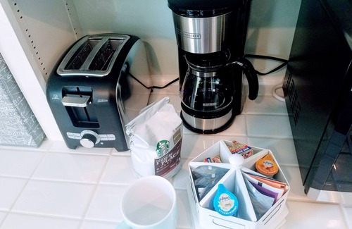 South Redlands Apartment | The Redlands Guesthouse: Historic District/Pool