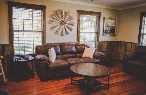 New Braunfels Other | The Retreat at Geronimo Oaks
