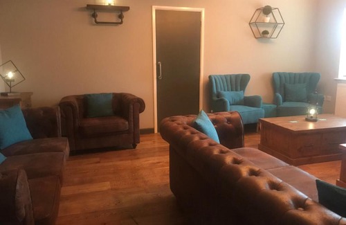 Leeming Bar Hotel | The Reubens