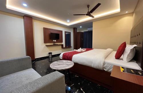 Sualkuchi Hotel | The Rhino