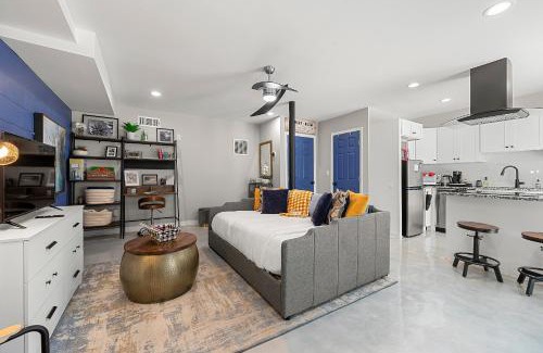 Sylvan Hills Apartment | The Rhitreat, Studio, 10 Min Downtown & Airport