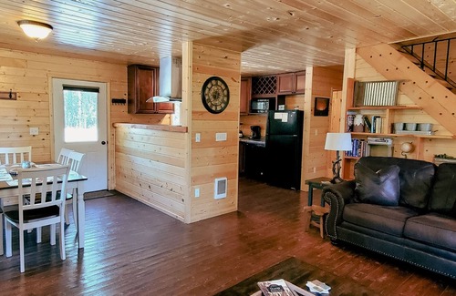 Martin City Cabin | The Ridge At Glacier/Highlander Cabin #1