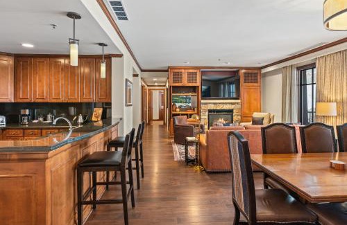 Aspen House | The Ritz-Carlton, 3BR Residence WR 2207: Ski-in/Ski-out Resort in Aspen Highlands with Ski view