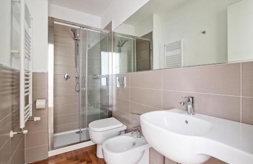 Salario House | The river corner