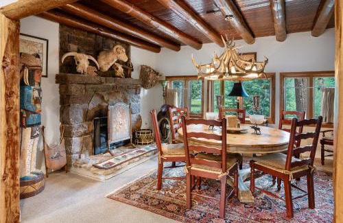 Grand Lake House | The River House home
