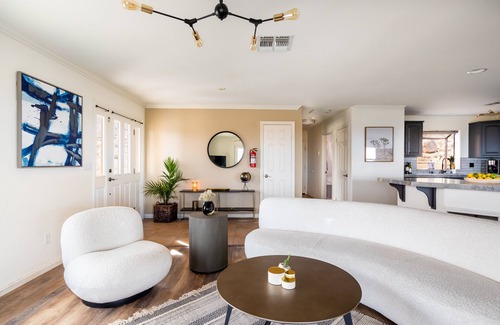 Joshua Tree House | The Rockwood House, Infiniti Pool And Spa