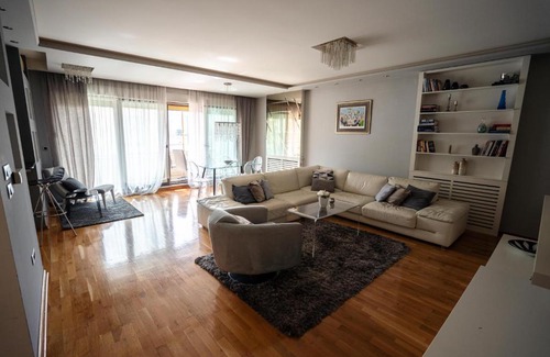 Mostar Apartment | The Rondo Condo by TORO