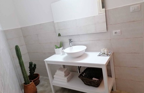 Felline House | The Room of Felline 102 with Private Garden