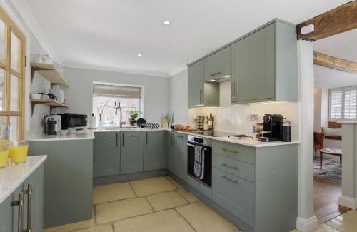 Coln St Aldwyns House | The Roost