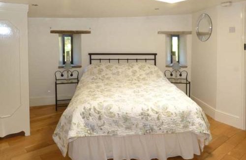 Middleham House | The Round House