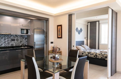 La Malagueta Apartment | The royal executive suite