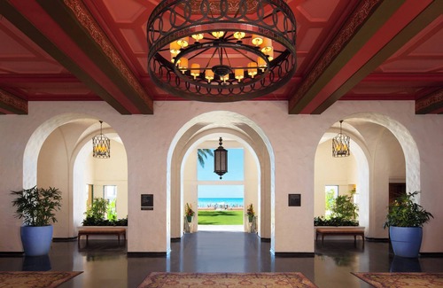Waikiki Resort | The Royal Hawaiian, a Luxury Collection Resort, Waikiki