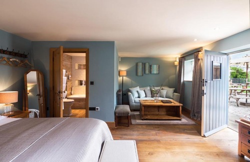 Tetbury Hotel | The Royal Oak Tetbury