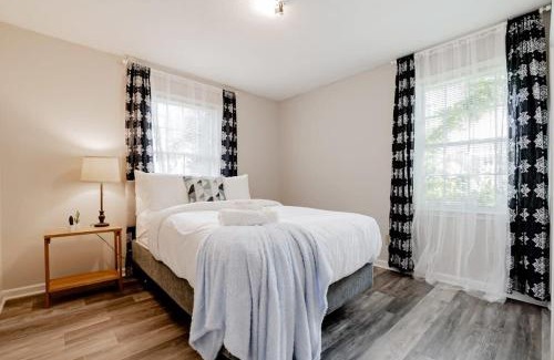 Irmo House | The Royal Retreat