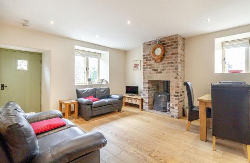 Chesterfield House | The Rumblings 1