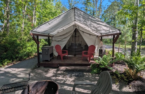 Supply RV Rental | The Rustic Glamping Tent Where Coastal Charm Awaits – 2 Miles from Holden Beach