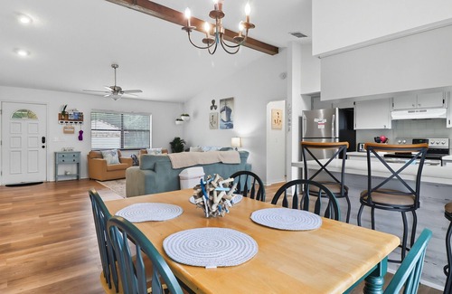 Crystal River House | The Sailor's Nook