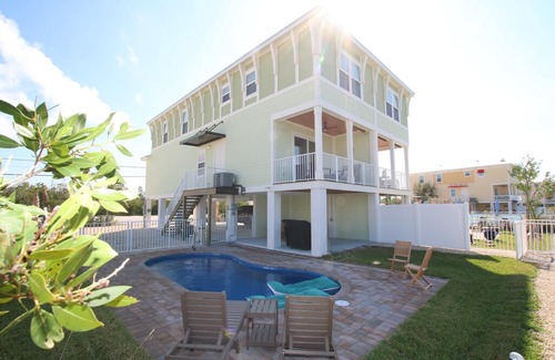 Marathon House | The Salty Mermaid Cove in Marathon
