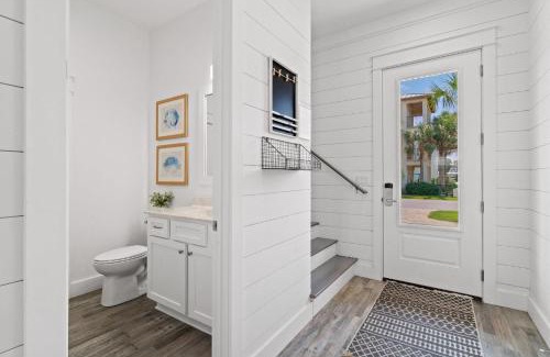 Frangista Beach House | The Sand Emperor With Jetted Pool And Game Room