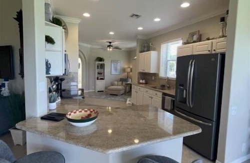 Tropical Cove House | The Sand Trap at Lexington CC Golf Village