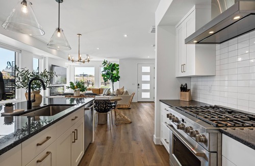 St. George House | The Sapphire Blanc: Desert Color Lagoon + Beaches