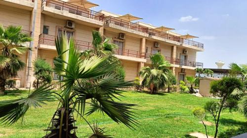 Vrindavan Hotel | The Sapphire Resort