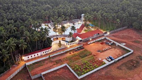 Kottakuppam Resort | The Saravi Resort