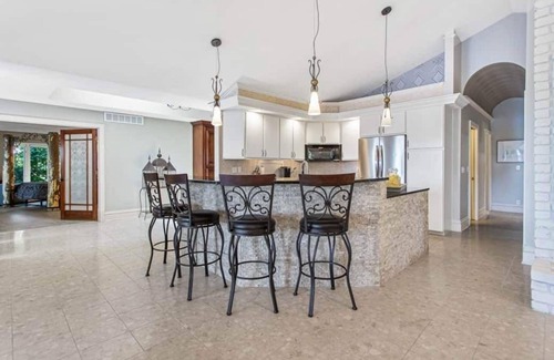 Saugatuck House | The SaugaBuck House | River Front | Hot Tub