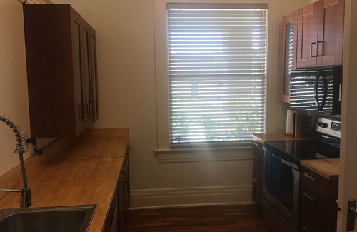 West University House | The Sawtelle House: in the heart of the UA and 4th Ave districts
