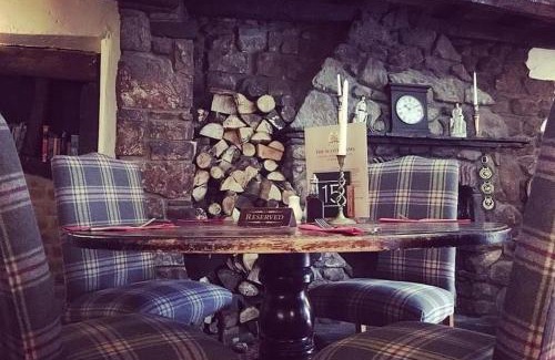 Sicklinghall Hotel | The Scotts Arms Village Inn
