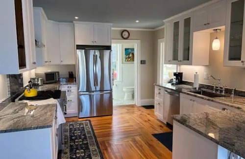 Boothbay Harbor House | The Sea Eagle - Luxury 5 BR Waterfront Home in Boothbay Harbor with private dock
