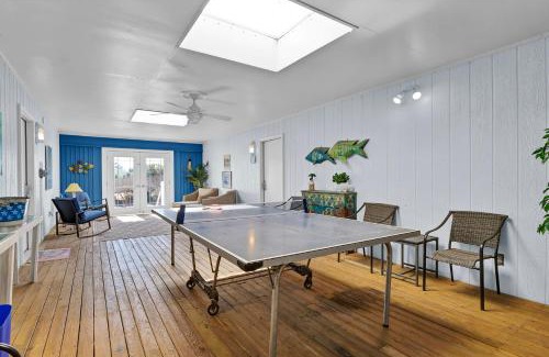 Shell Island House | The Sea Guld Entire by Sea Scape Properties