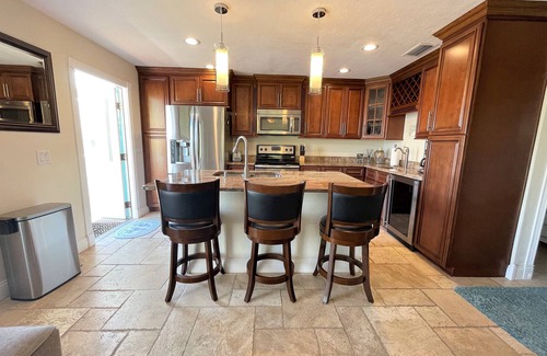 Fort Myers Beach Apartment | The Seahorse Suite. Welcoming guests back to Ft Myers Beach! 2 bedroom, 2 bath