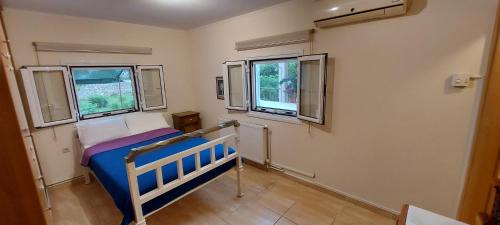 Agia Efimia Apartment | The Seasons of Nickolas